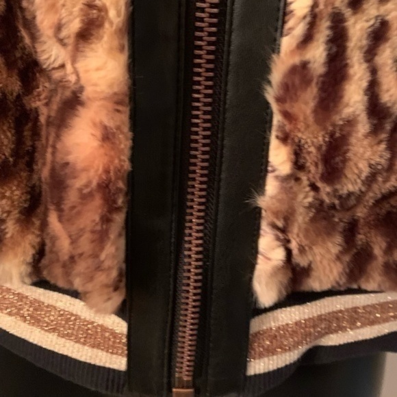 Bailey 44 faux fur leopard bomber jacket - Picture 7 of 12